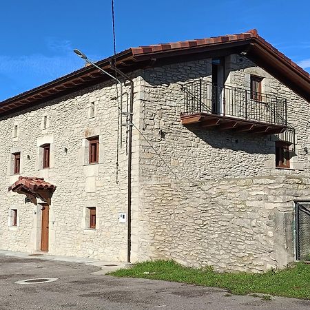 Casa Rural El Pinche Quincoces de Yuso Eksteriør bilde