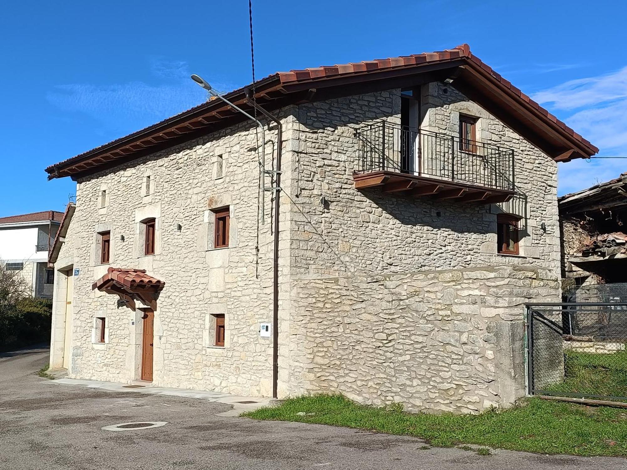 Casa Rural El Pinche Quincoces de Yuso Eksteriør bilde